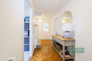 Photo 9- click for photo gallery